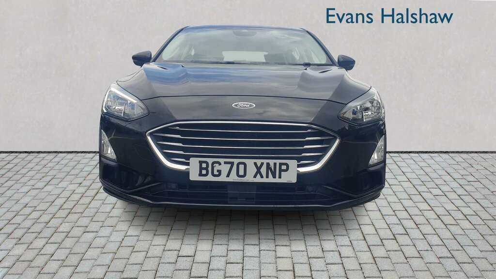 Ford Focus 1.0 Ecoboost Hybrid Mhev 125 Titanium Edition Black #3