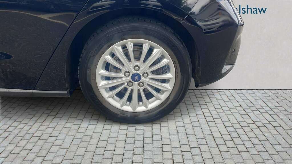 Ford Focus 1.0 Ecoboost Hybrid Mhev 125 Titanium Edition Black #6