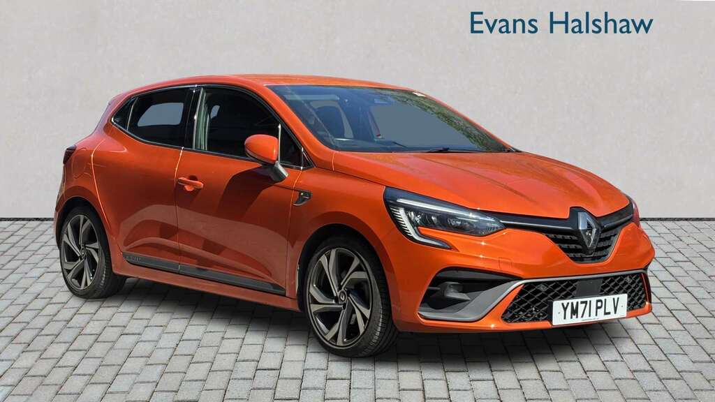 Renault Clio 1.6 E-tech Hybrid 140 Rs Line 2022 Orange