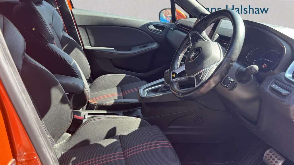 Renault Clio 1.6 E-tech Hybrid 140 Rs Line 2022 Orange #3