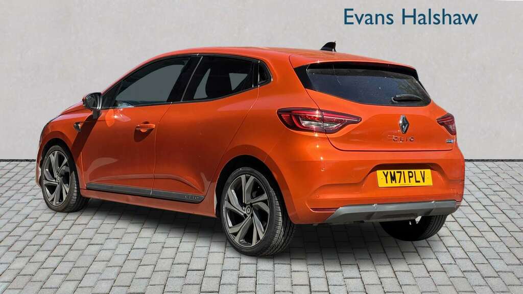 Renault Clio 1.6 E-tech Hybrid 140 Rs Line 2022 Orange #2