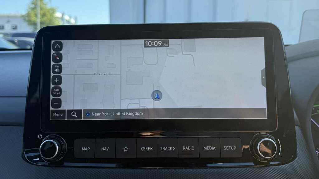 Hyundai Kona Hatchback Red #22