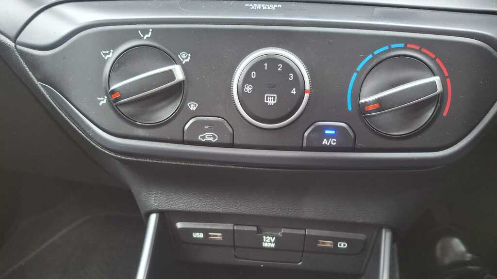 Hyundai I20 Ultimate Blue #13