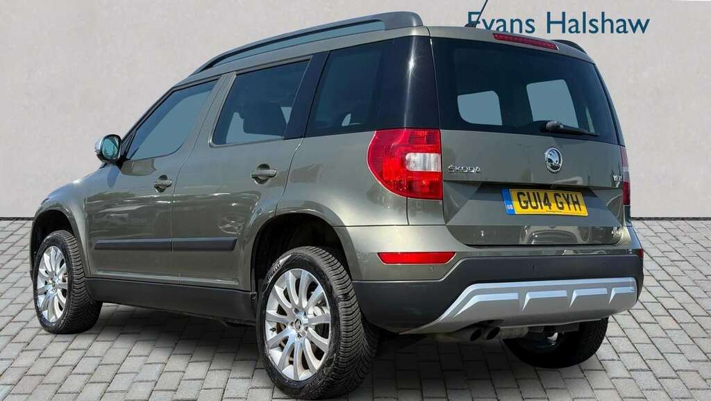 Skoda Yeti 2.0 Tdi Cr 140 Elegance 4X4 2014 Green #2
