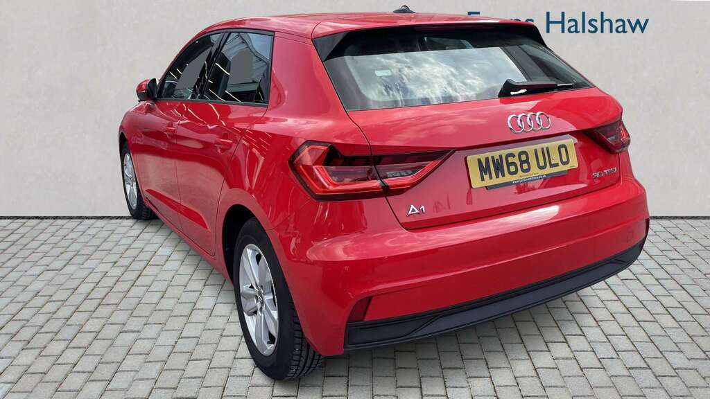 Audi A1 30 Tfsi Se 2019 MW68ULO Red #4