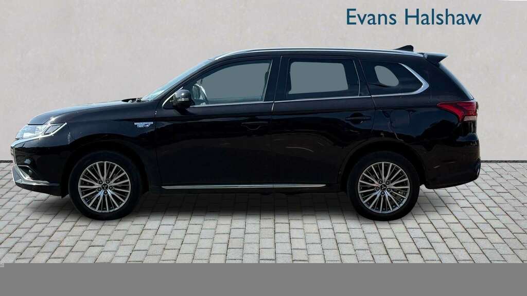 Mitsubishi Outlander 2.4 Phev Dynamic 2020 Black #5
