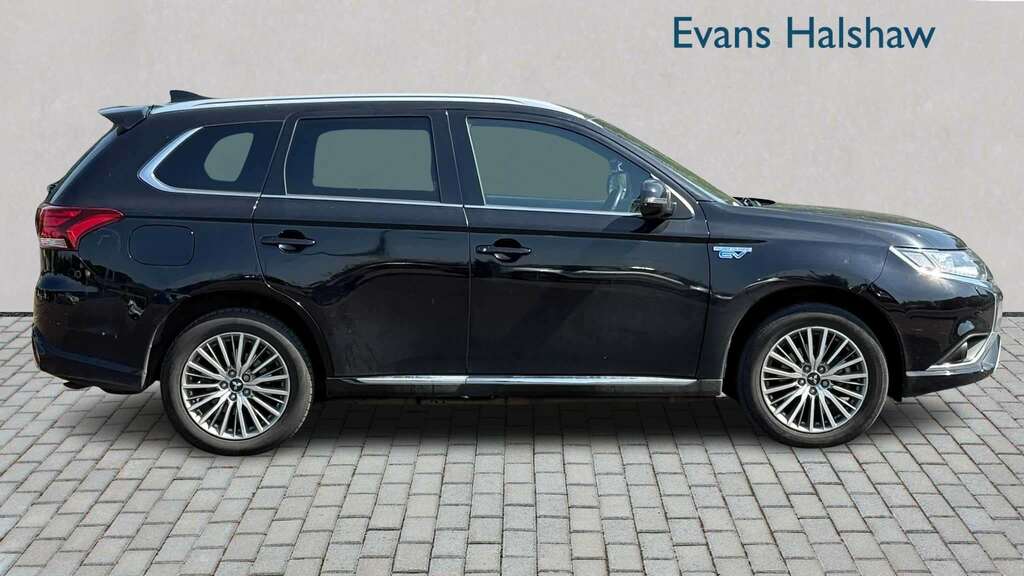 Mitsubishi Outlander 2.4 Phev Dynamic 2020 Black #6
