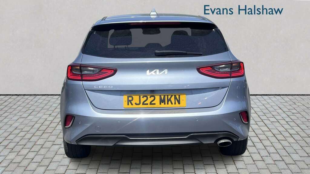 Kia Ceed 1.5T Gdi Isg 3 2022 Silver #3