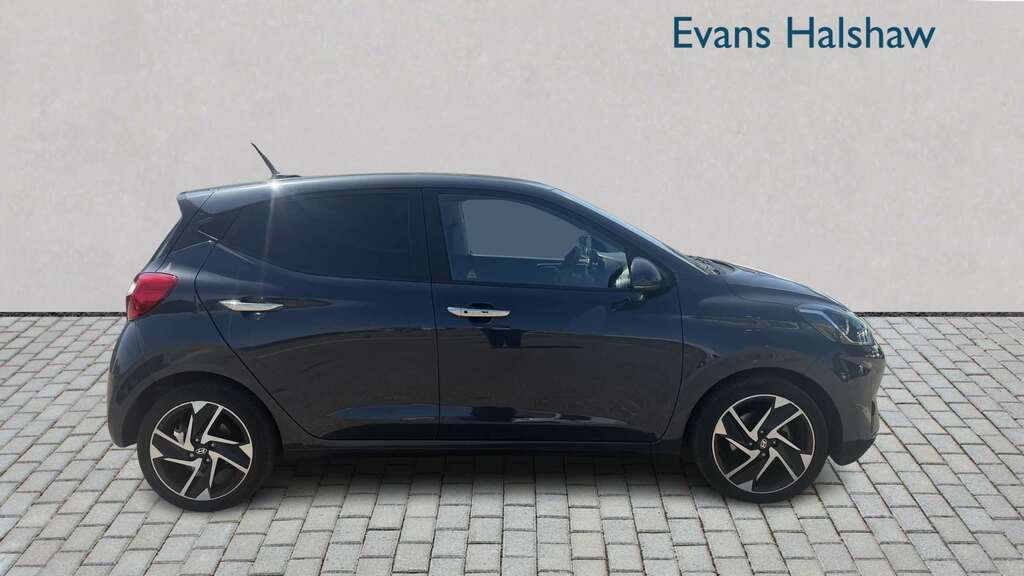 Hyundai I10 1.2 Mpi Premium 2023 Grey #3