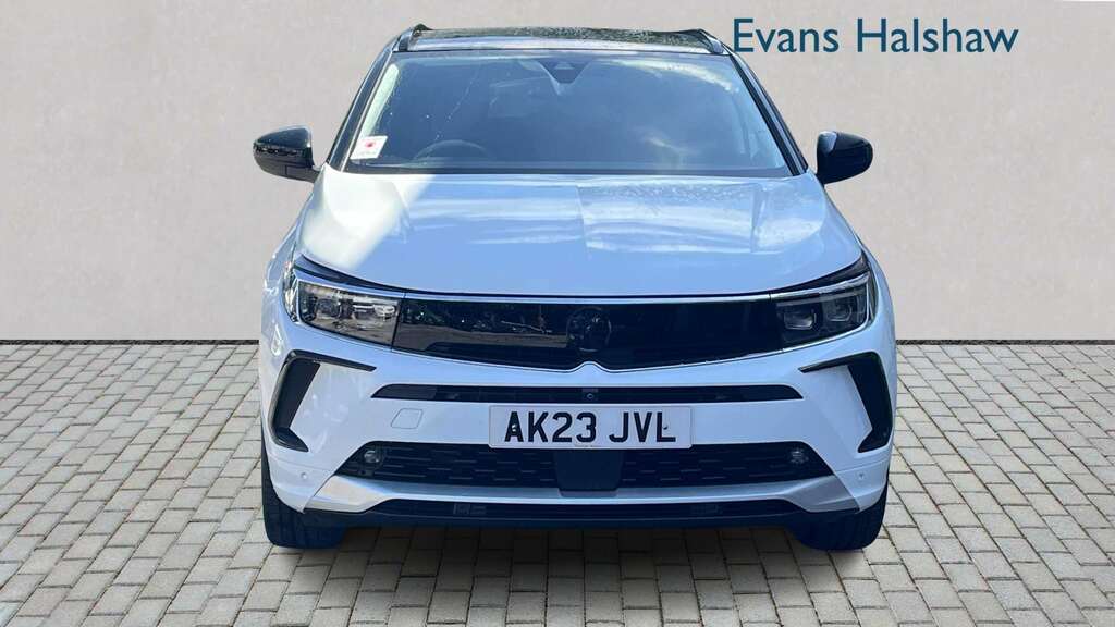 Vauxhall Grandland 1.2 Turbo Ultimate 2023 White #3