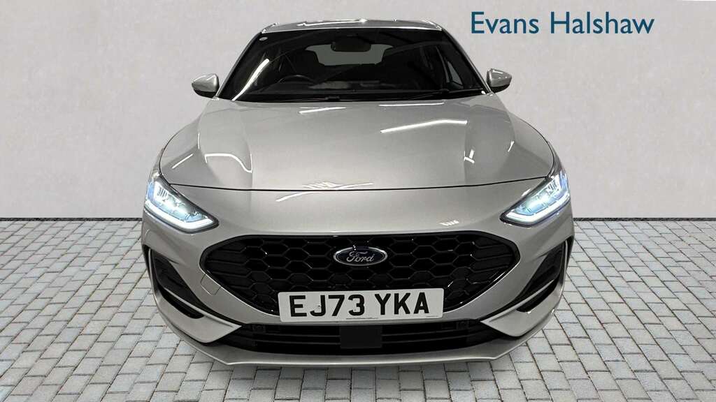 Ford Focus 1.0 Ecoboost Hybrid Mhev St-line X 2024 EJ73YKA Silver #4