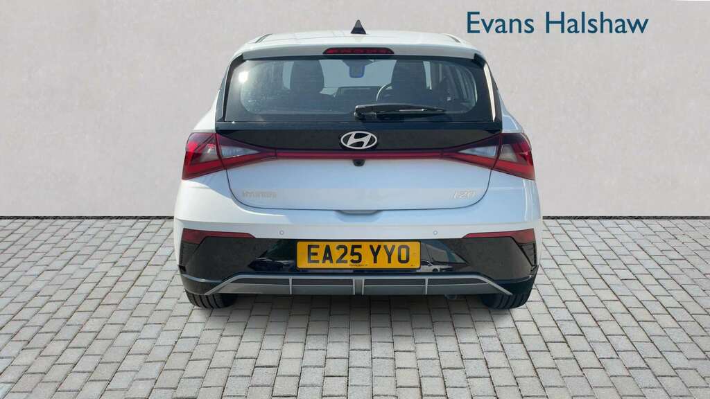 Hyundai I20 1.0T Gdi Advance Nav 2025 White #5