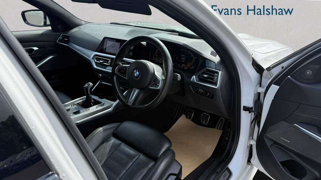 BMW 3 Series 320D Xdrive M Sport White #11