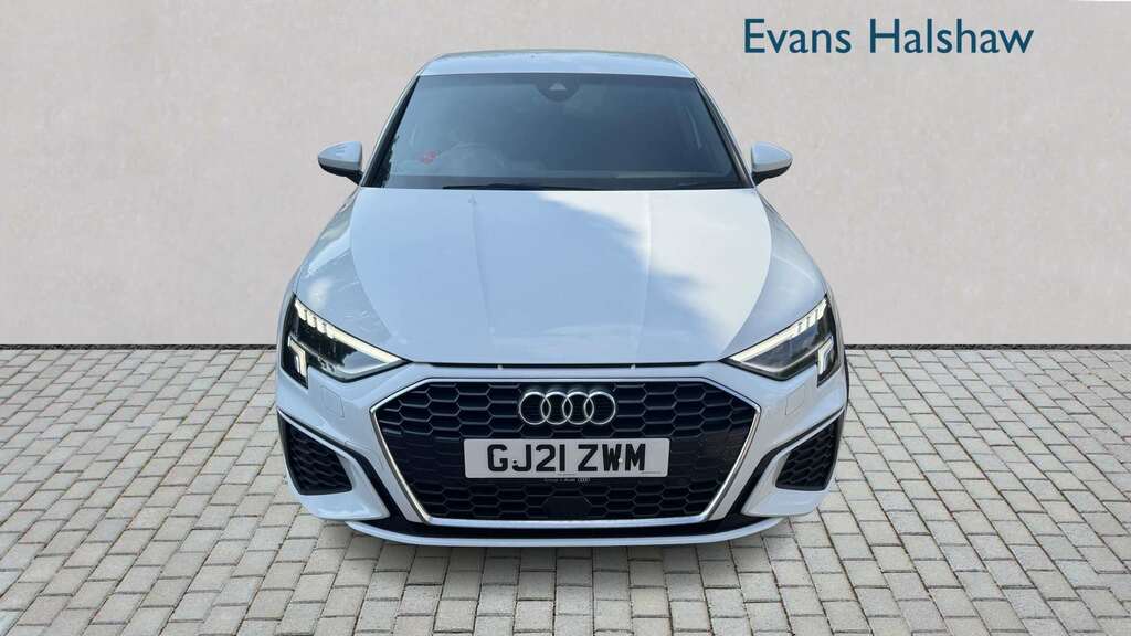 Audi A3 35 Tfsi S Line S Tronic 2021 GJ21ZWM White #2