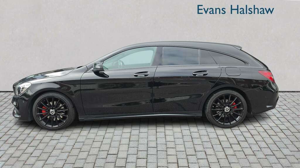 Mercedes-Benz CLA Class 220D Amg Line Night Edition Tip 2019 Black #3