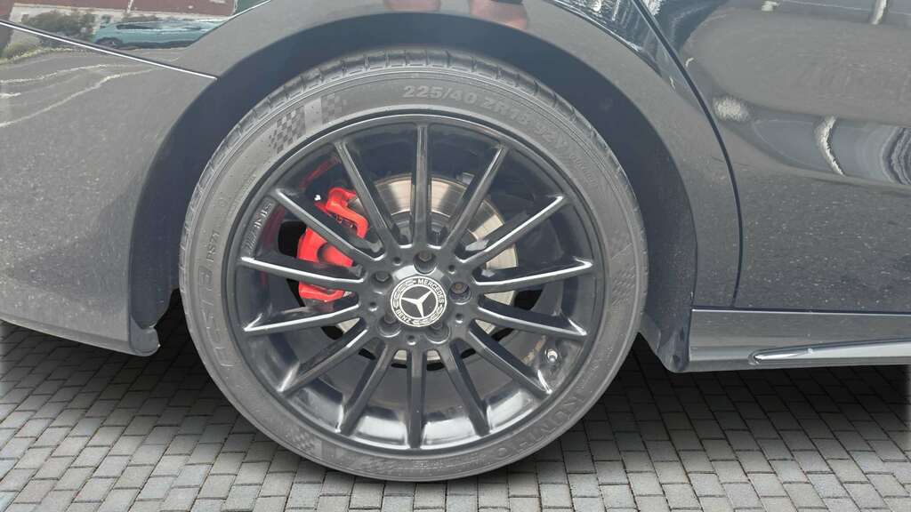 Mercedes-Benz CLA Class 220D Amg Line Night Edition Tip 2019 Black #6