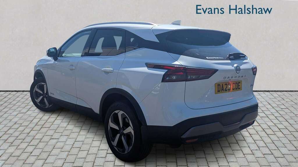 Nissan Qashqai 1.5 E-power N-connecta 2023 White #2