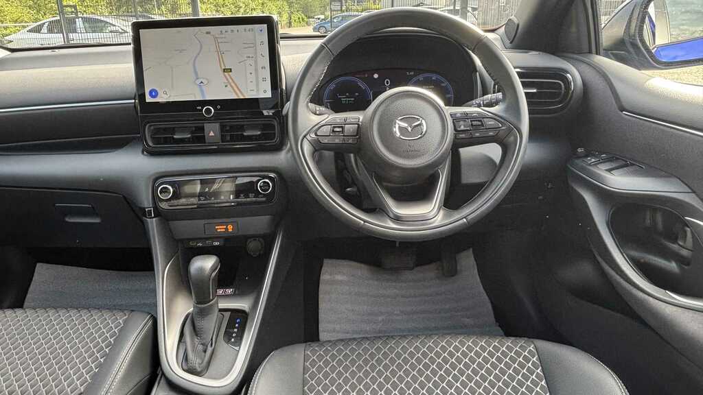 Mazda 2 Homura Aka  #10