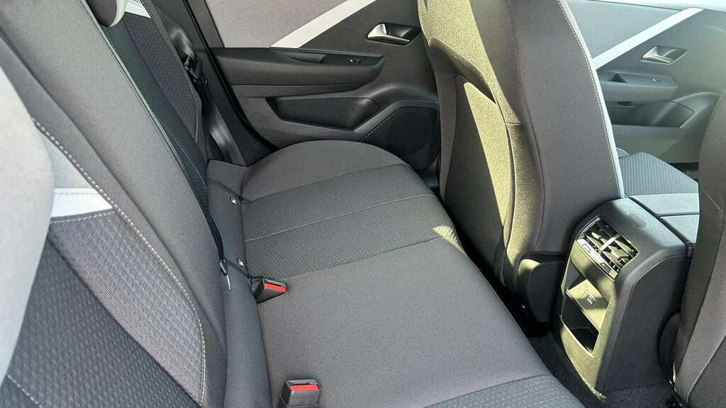 Vauxhall Astra Griffin Black #15