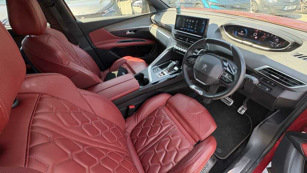 Peugeot 5008 1.2 Puretech Gt Premium Eat8 2022 Red #5