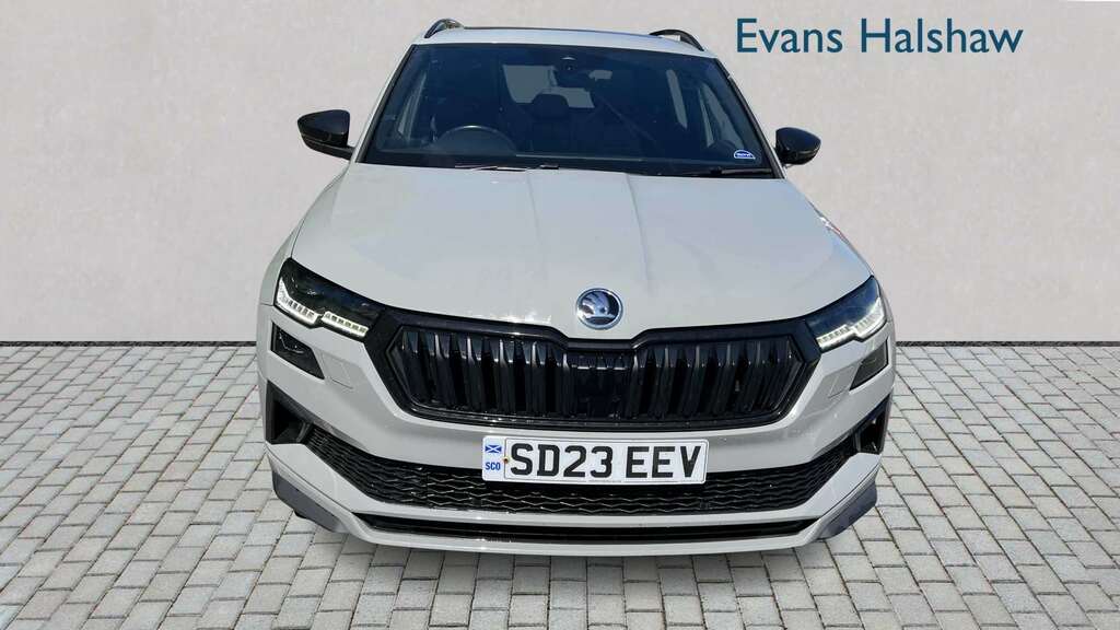Skoda Karoq 1.5 Tsi Sportline Dsg 2023 Grey #4