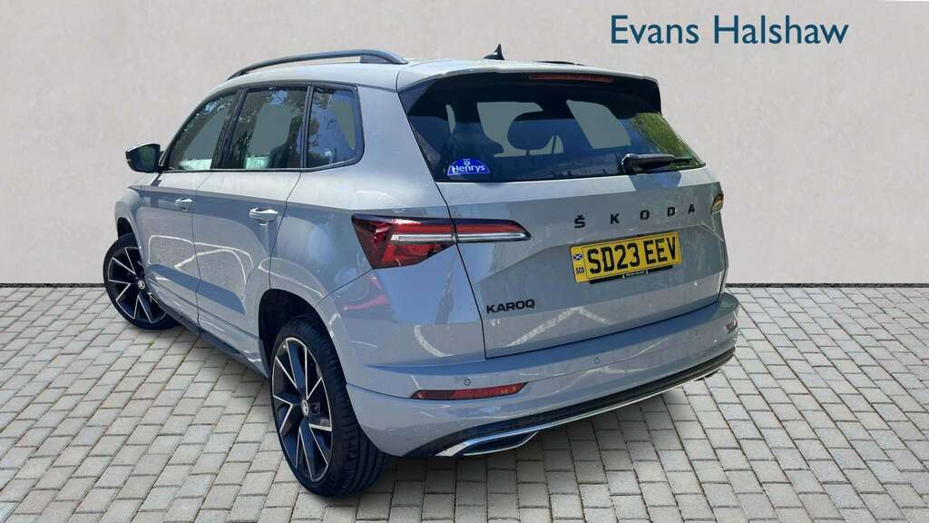 Skoda Karoq 1.5 Tsi Sportline Dsg 2023 Grey #2