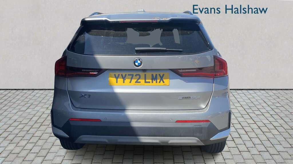 BMW X1 Xline Blue #3