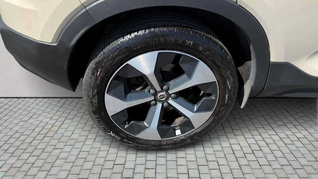 Volvo XC40 2.0 B3p Plus Dark 2024  #6