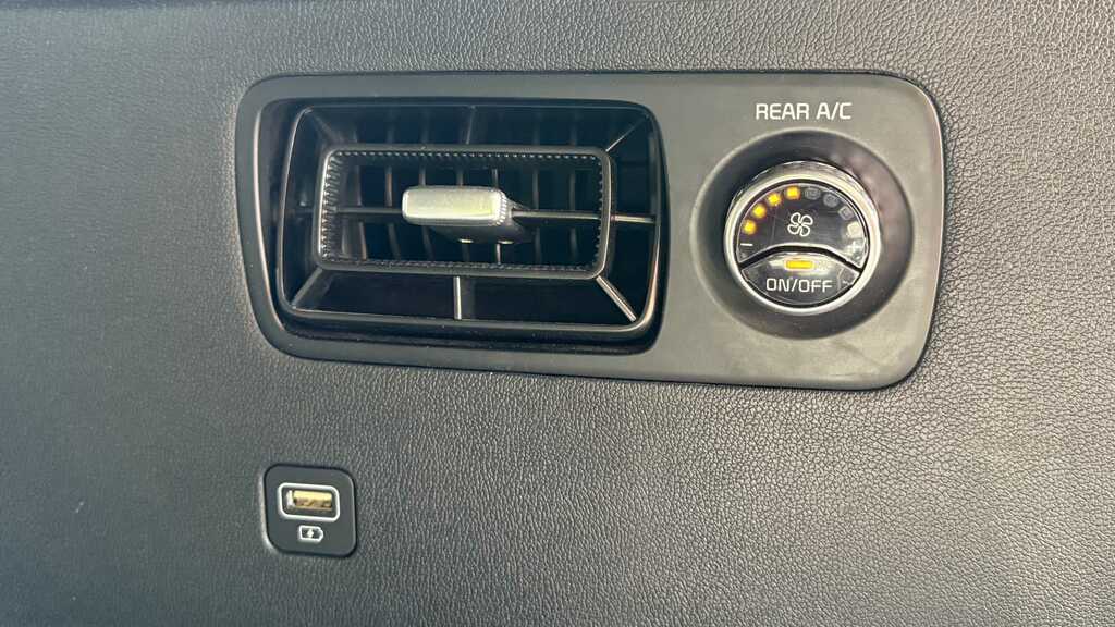 Kia Sorento Edition Crdi Awd Black #15