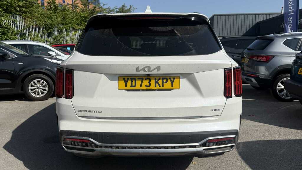 Kia Sorento 1.6 T-gdi Hev Edition 2023 White #5
