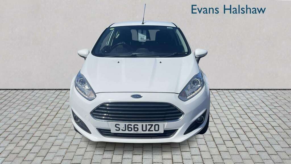 Ford Fiesta 1.25 82 Zetec 2016 White #3