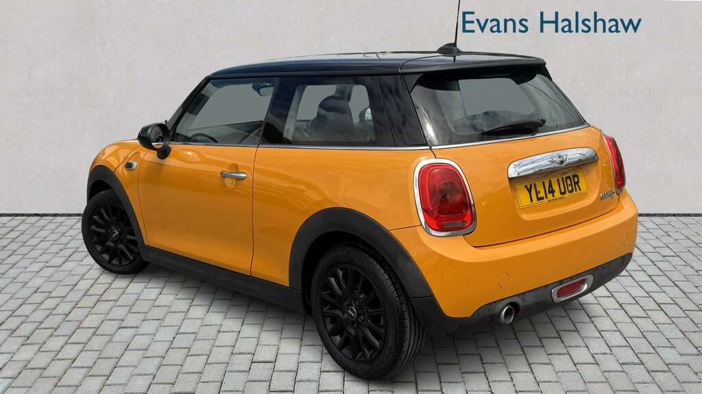 Mini Hatch 1.5 Cooper D 2014 Orange #2