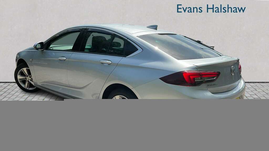 Vauxhall Insignia 1.6 Turbo D Ecotec 136 Sri Nav 2017 Silver #2