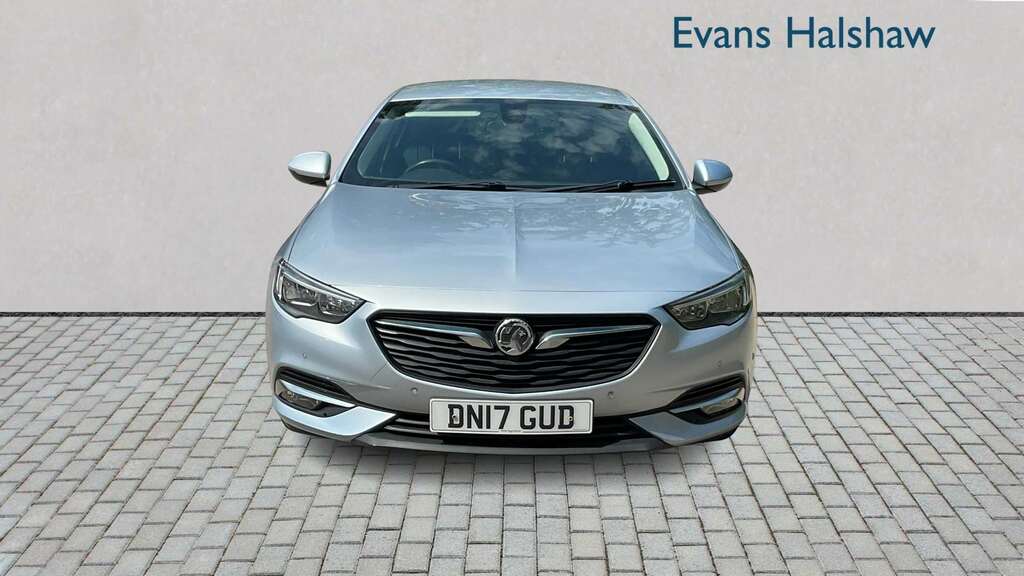 Vauxhall Insignia 1.6 Turbo D Ecotec 136 Sri Nav 2017 Silver #4
