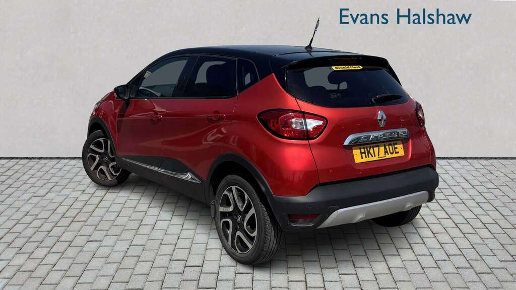 Renault Captur 0.9 Tce 90 Signature Nav 2017 Red #2