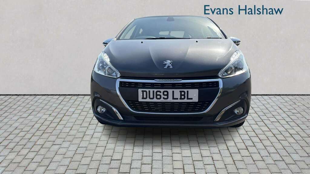 Peugeot 208 1.2 Puretech 82 Signature Start Stop 2019 Grey #4