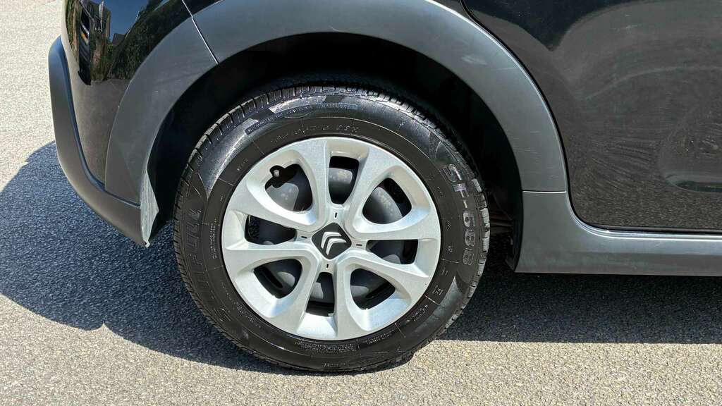 Citroen C3 1.2 Puretech 110 Shine Plus 2023 Grey #17