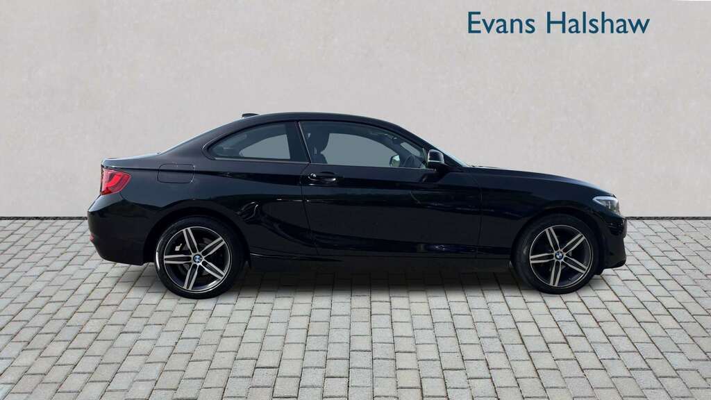 BMW 2 Series 218D 150 Sport Nav 2017 Black #5
