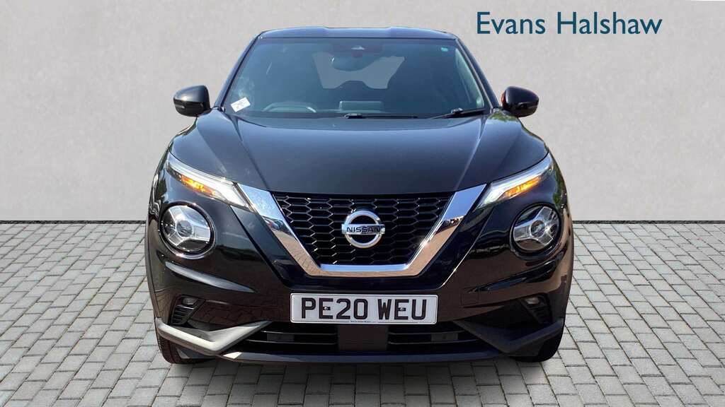Nissan Juke N-connecta Black #3