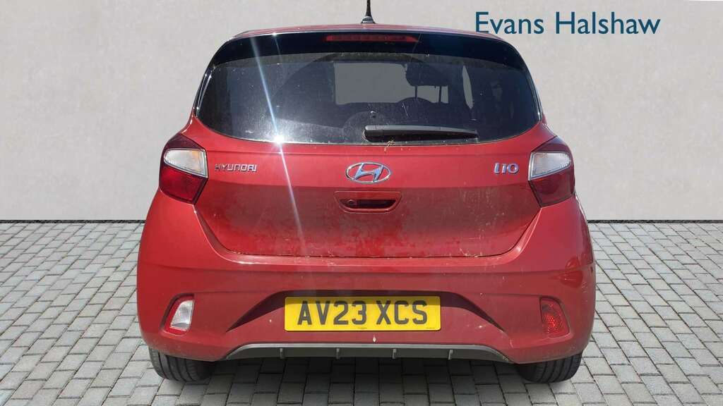 Hyundai I10 1.0 Mpi Premium 2023 Red #4