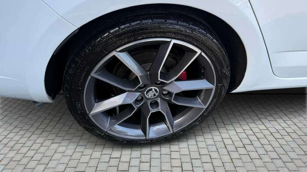 Skoda Octavia 2.0 Tdi Cr Vrs Blue #9