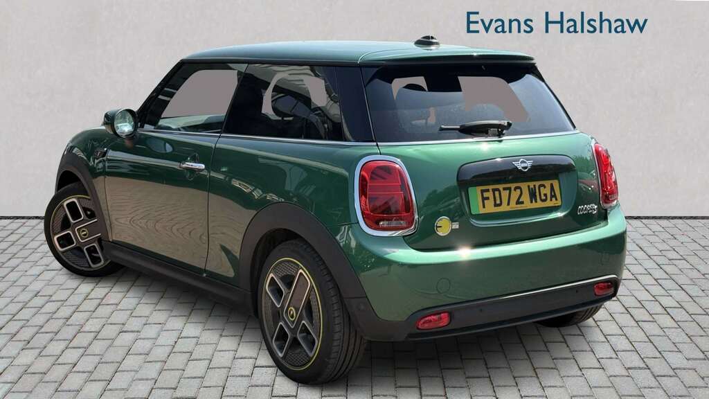 Mini Hatch 135Kw Cooper S Level 2 33Kwh 2022 FD72WGA Green #2