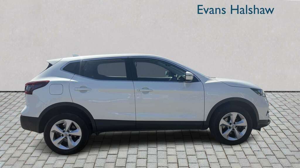 Nissan Qashqai Automatic  #2