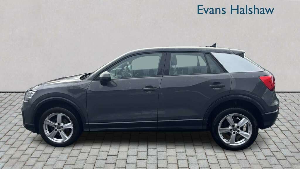Audi Q2 35 Tfsi Sport 2020 Grey #3