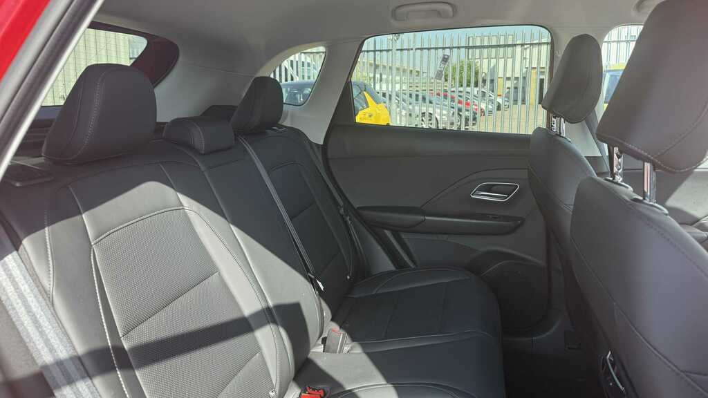 MG ZS 1.5 Hybrid Trophy 2025 Red #5
