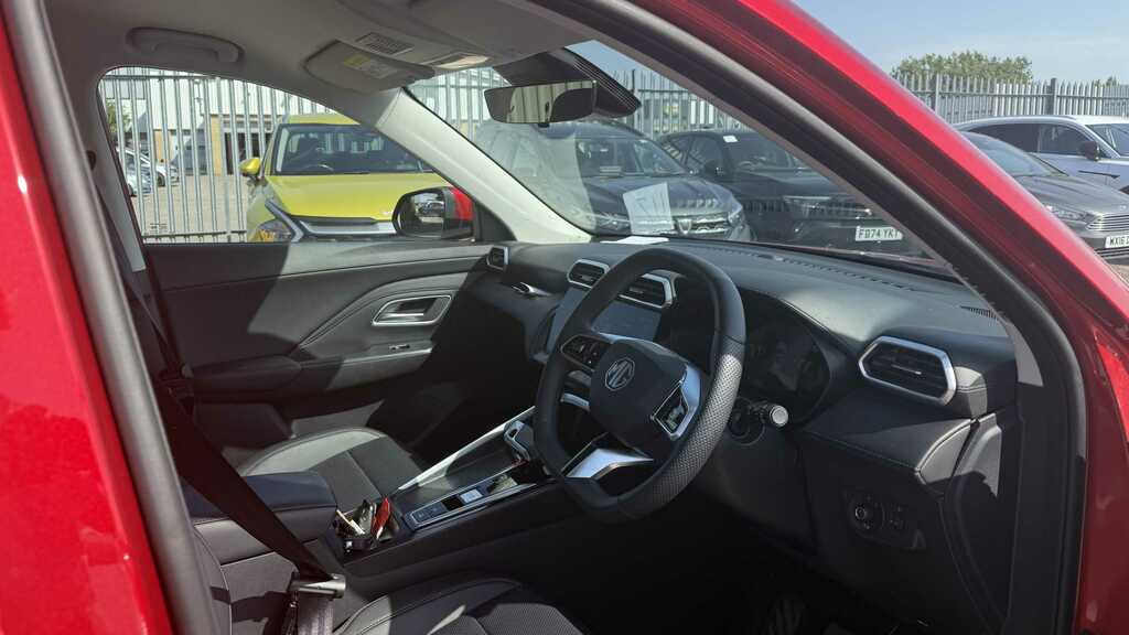 MG ZS 1.5 Hybrid Trophy 2025 Red #6