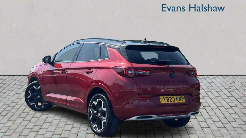 Vauxhall Grandland 1.2 Turbo Ultimate 2023 Red #2