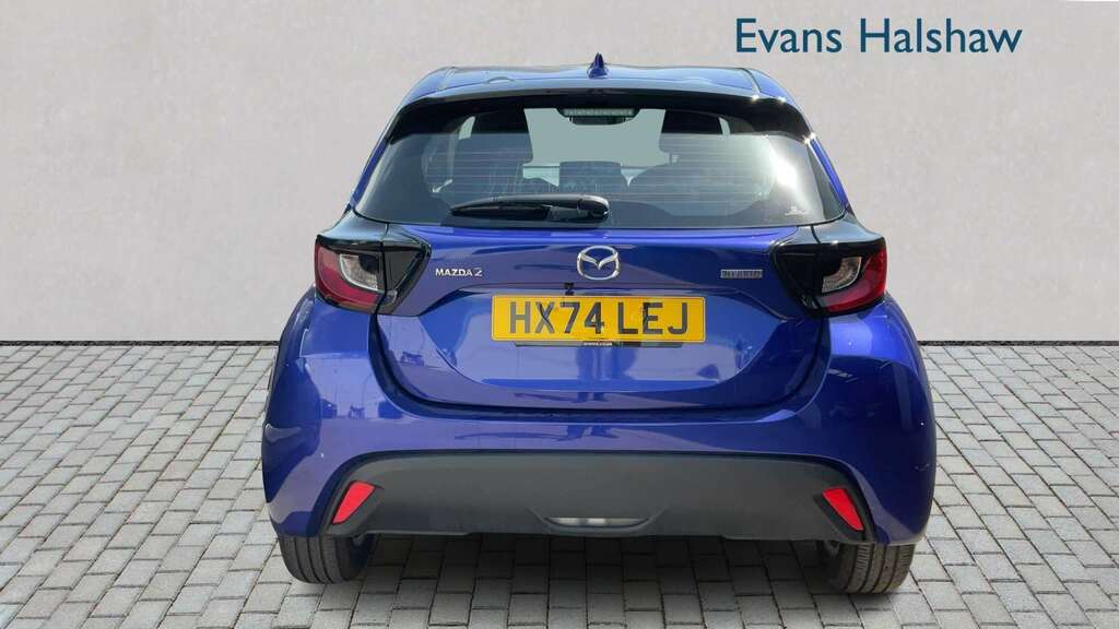 Mazda 2 1.5I Hybrid Centre Line Cvt 2024 Blue #4