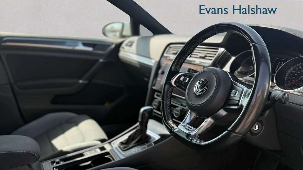 Volkswagen Golf 2.0 Tdi R-line Edition Dsg 2020 White #3