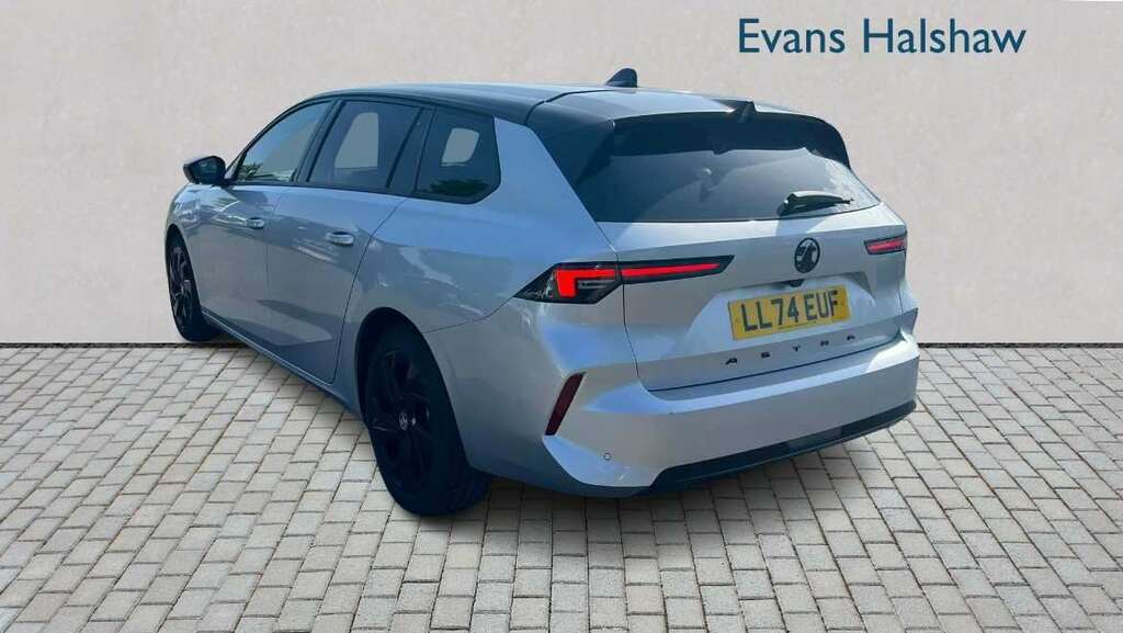 Vauxhall Astra 1.2 T Gs Nq White #4
